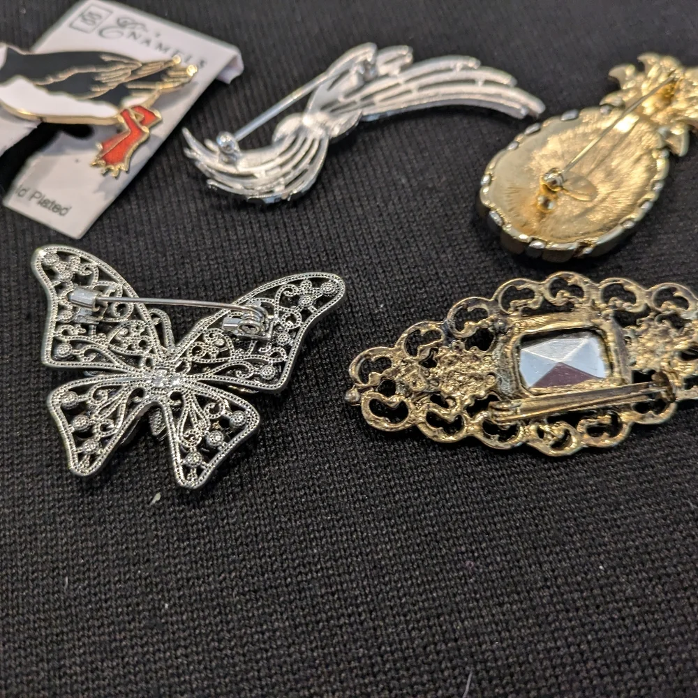 Elegant Gold and Silver Brooch Set of 5